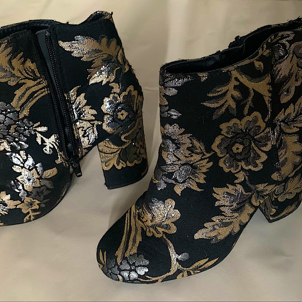 Loreida Brocade Bootie - Black, Size 5.5 (36)